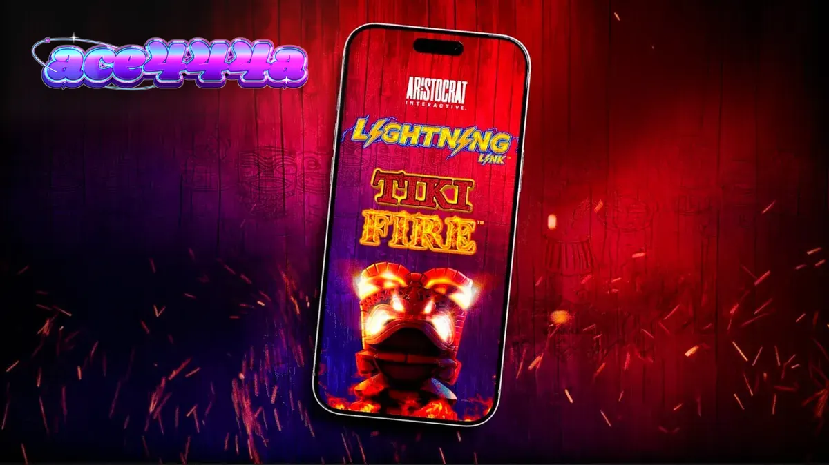 Tampilan visual slot Tiki Fire dengan nuansa tropis dan fitur Lightning Link